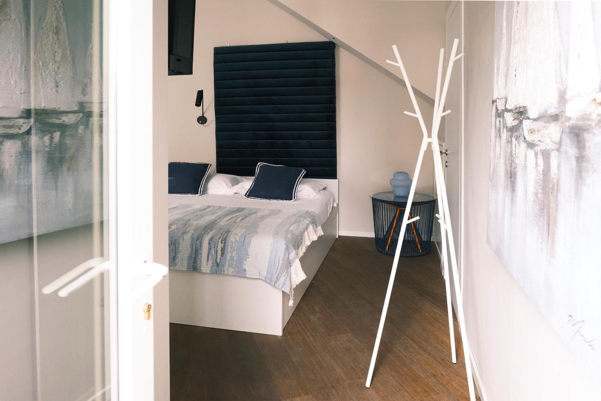 Comecasa Larga Cosy Studio Милано Екстериор снимка